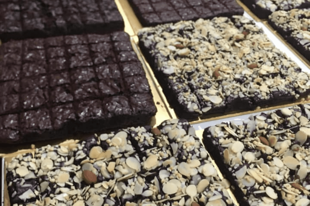 4 Resepi Brownies (Guna Sukatan Cawan dan Timbang)