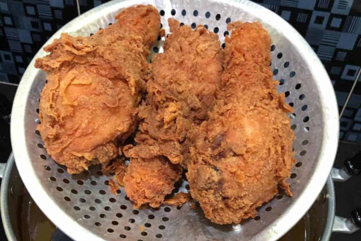 4 Resepi Ayam Goreng Berhantu